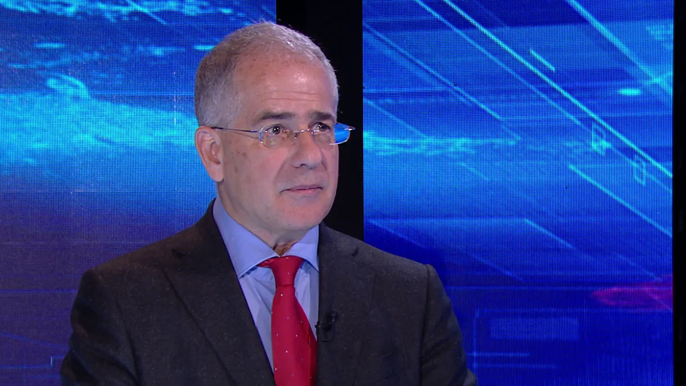 Kósa Lajos: Demokráciában mindenkinek megengedett, hogy hülye legyen + videó