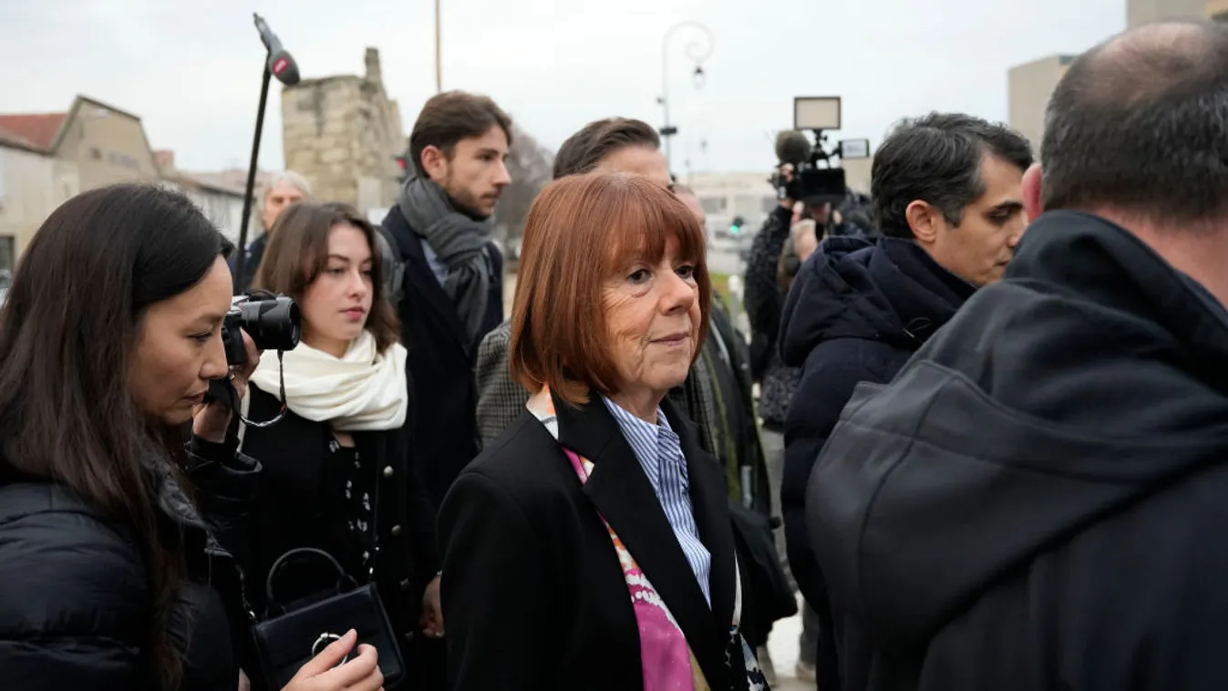 Elítélték a feleségével bestális kegyetlenségeket elkövető francia férfit és több tucat vádlott-társát