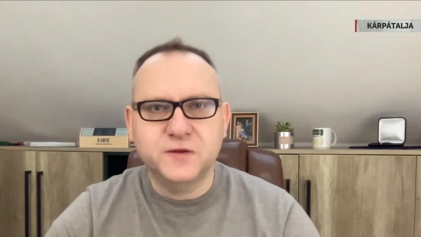 Dunda György: A háborús pusztítás nyomait mutogatják külföldi turistáknak + videó