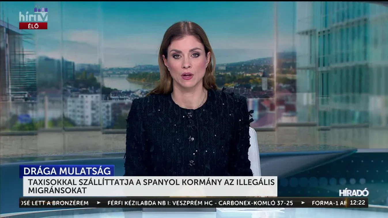 Taxisokkal szállíttatja a spanyol kormány az illegális migránsokat