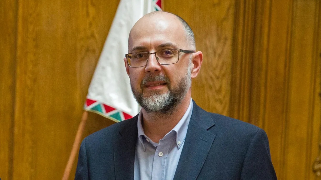 Kelemen Hunor: Az RMDSZ kész visszavinni a józan észt a román kormányba