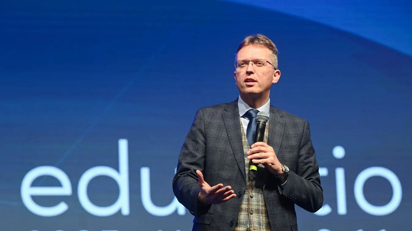 Hankó Balázs: A 2024-eshez képest az idei költségvetésben 447 milliárd forinttal több szerepel családtámogatásokra