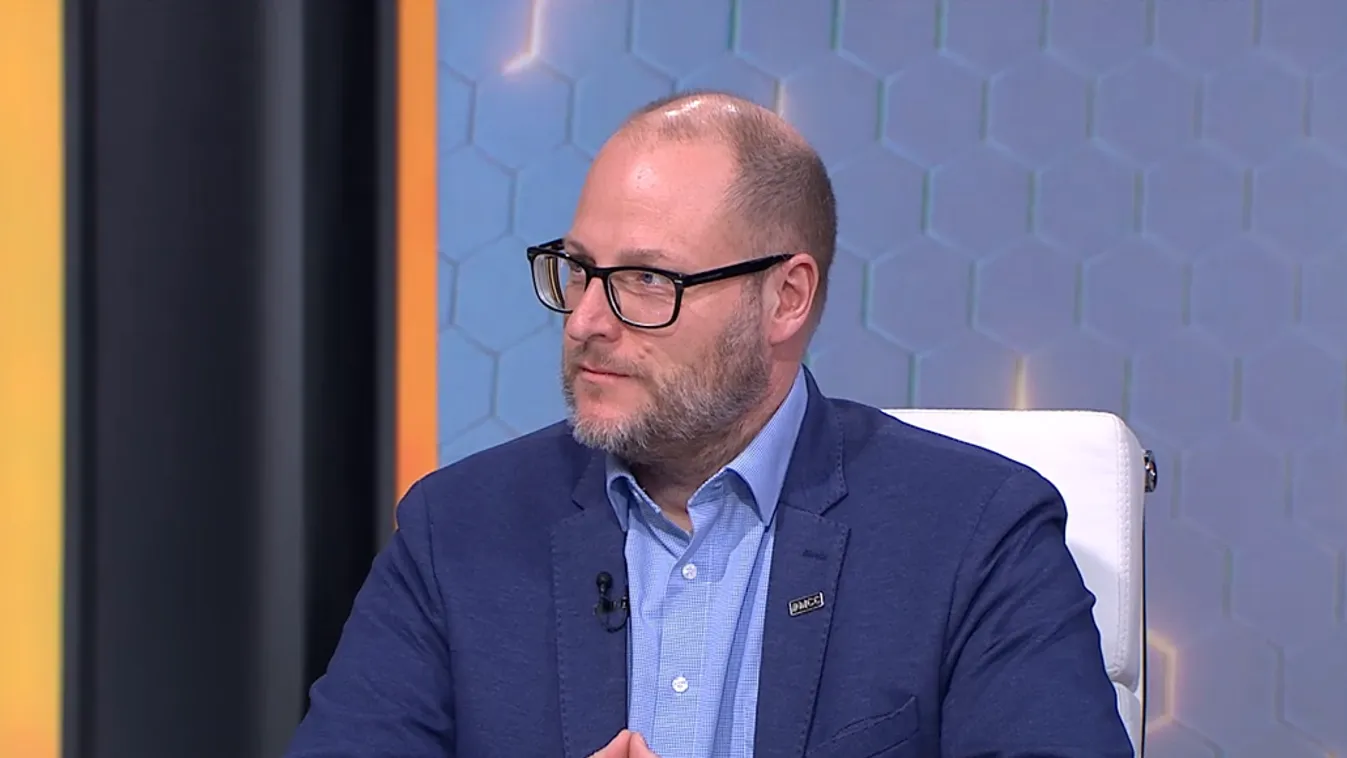 Láncreakció: Felforgatta a világot az új kínai AI-startup, a DeepSeek + videó