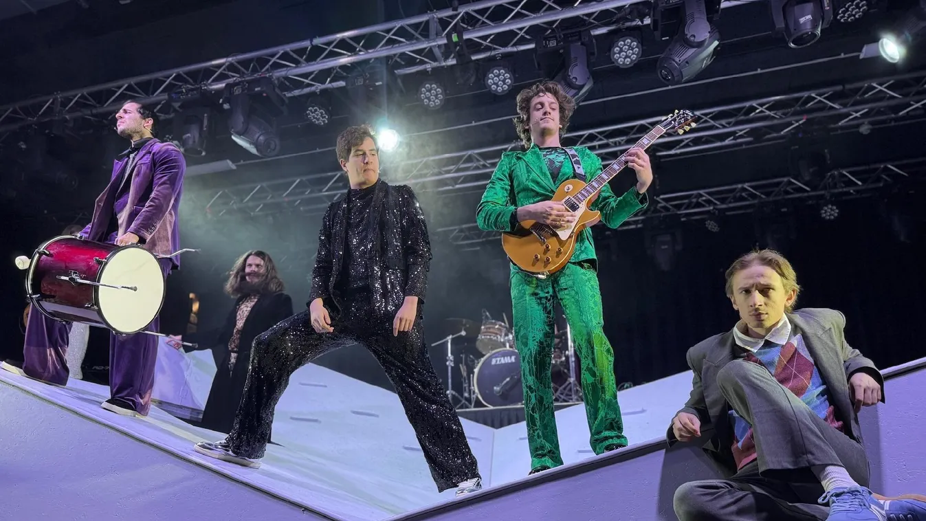 Ismétel az Akváriumban Nagy Feró punk-rock operája