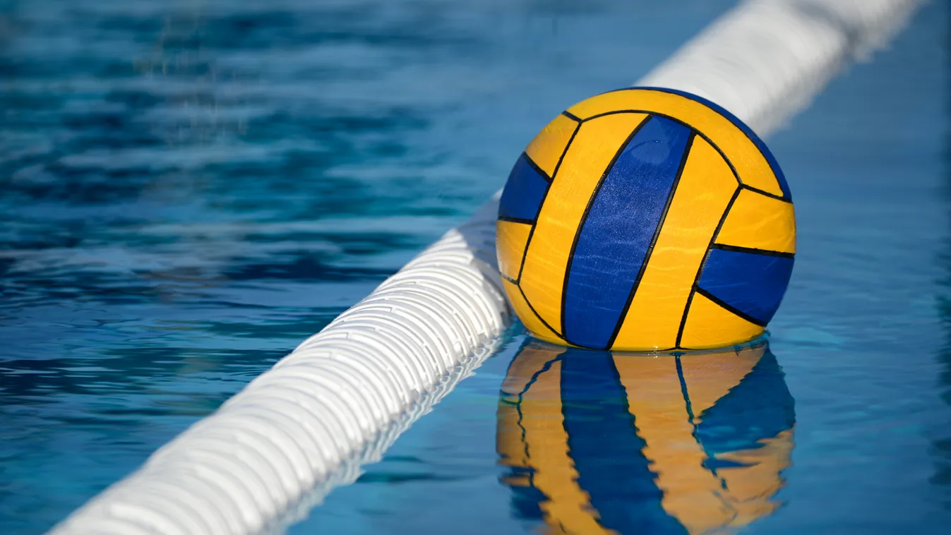 Női vízilabda világkupa - Győzelem a fiatal amerikai csapat ellen