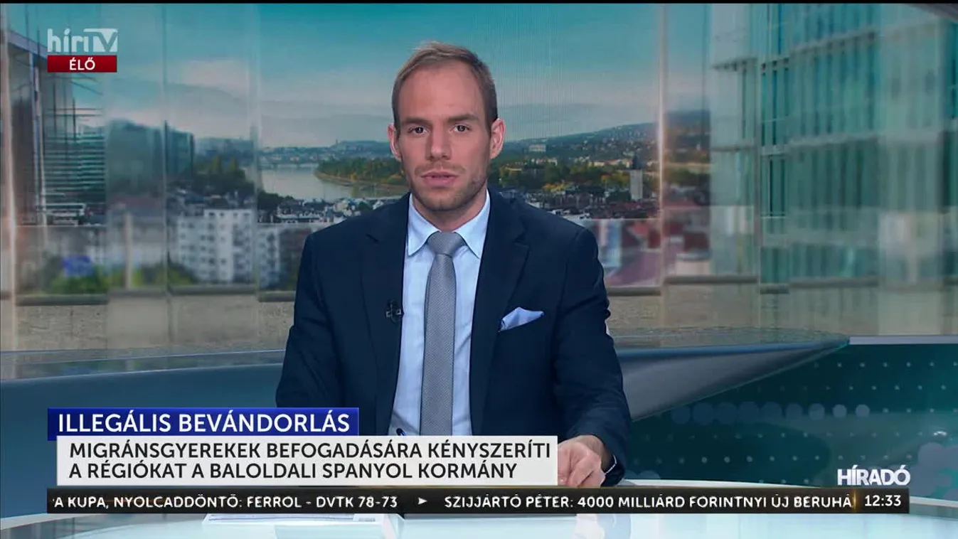 Migránsgyerekek befogadására kényszeríti a régiókat a baloldali spanyol kormány