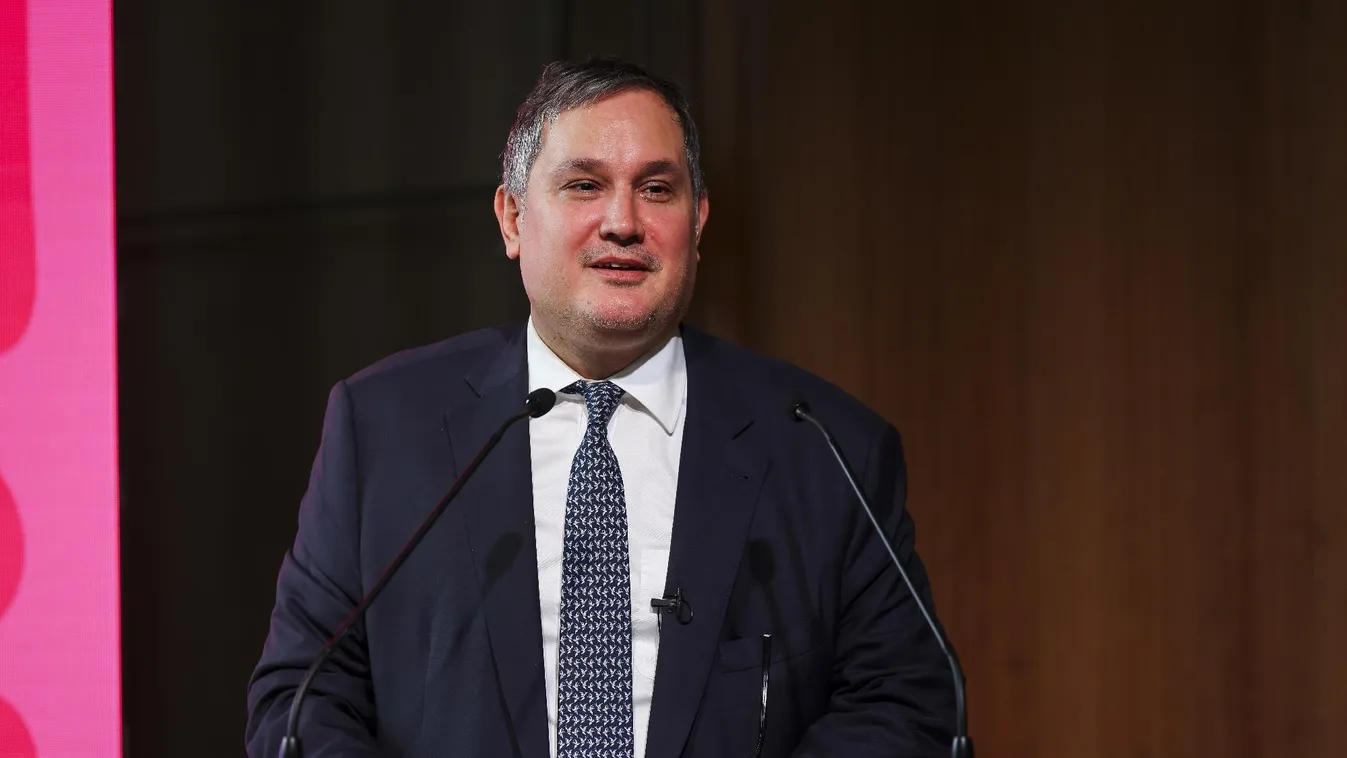 Nagy Márton: Az Európai Unió gondolkodását darabokra kell törni + videó