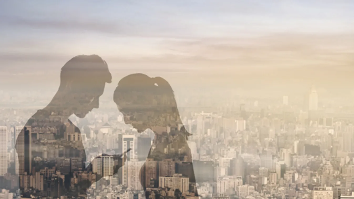 Robotbarátnő csalt ki pénzt egy szerelmes kínai férfitól