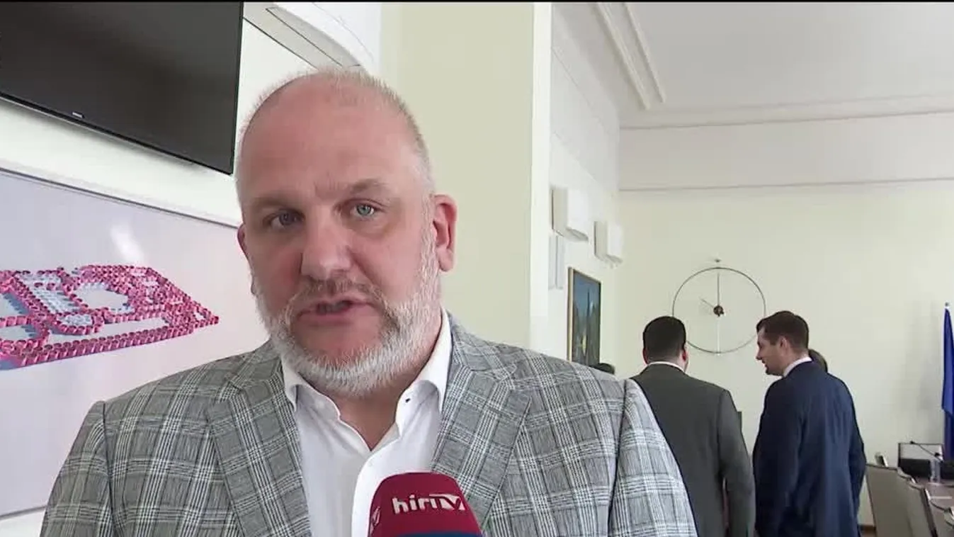 Egy börtönben ülő politikusnak nem jár pénz + videó