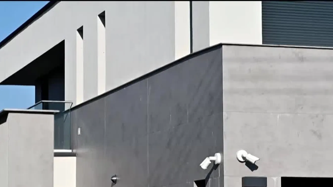 Ruszin-Szendi Romulusz: Sem megrendelőként, sem tulajdonosként nincs közöm a honvédségi ingatlanhoz + videó