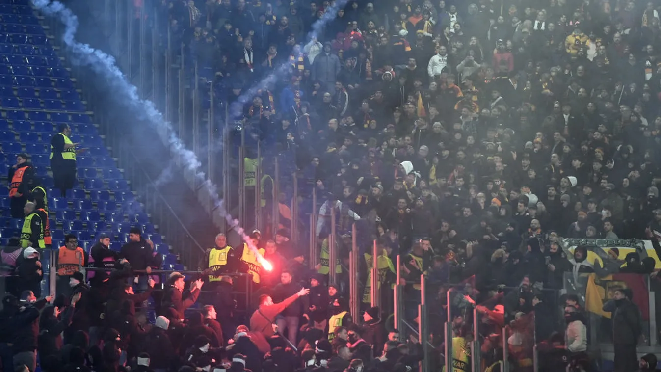 Klubokat büntetett rendbontó szurkolóik miatt az UEFA