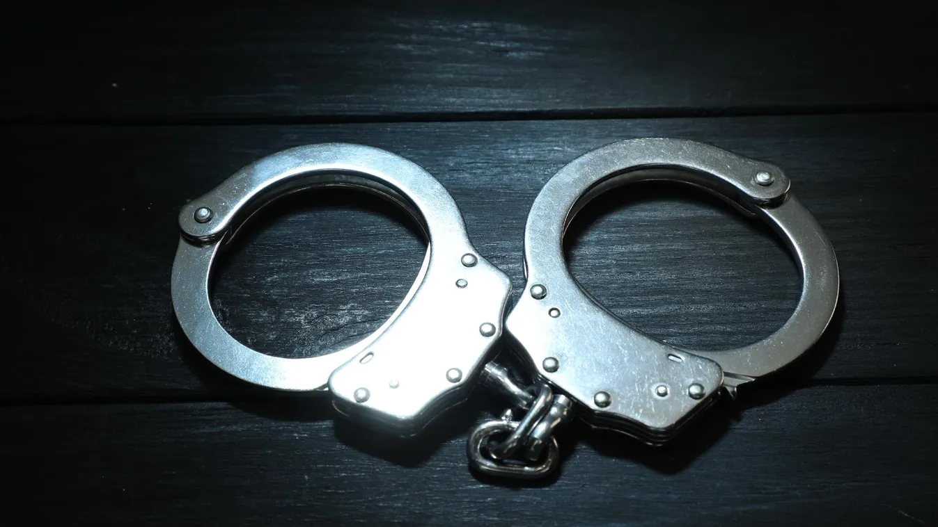 Gyermekpornográfia miatt emeltek vádat egy férfival szemben Szegeden