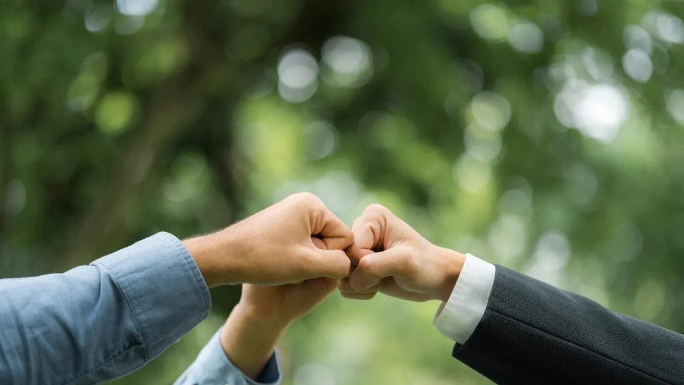 Több ellenzéki politikus szerint is egységbe kell forrni az Orbán-kormány ellen + videó