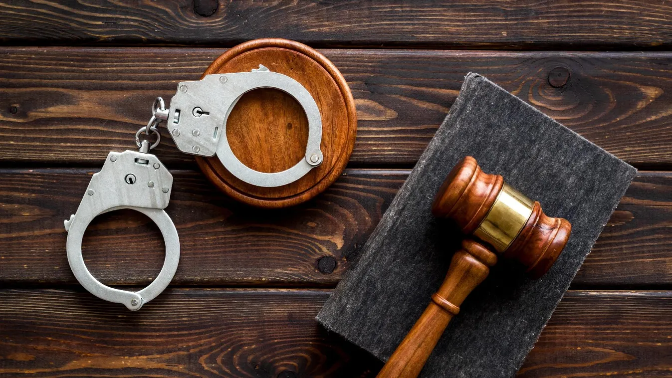 Húsz év fegyházra ítéltek egy férfit emberkereskedelem miatt Pécsen