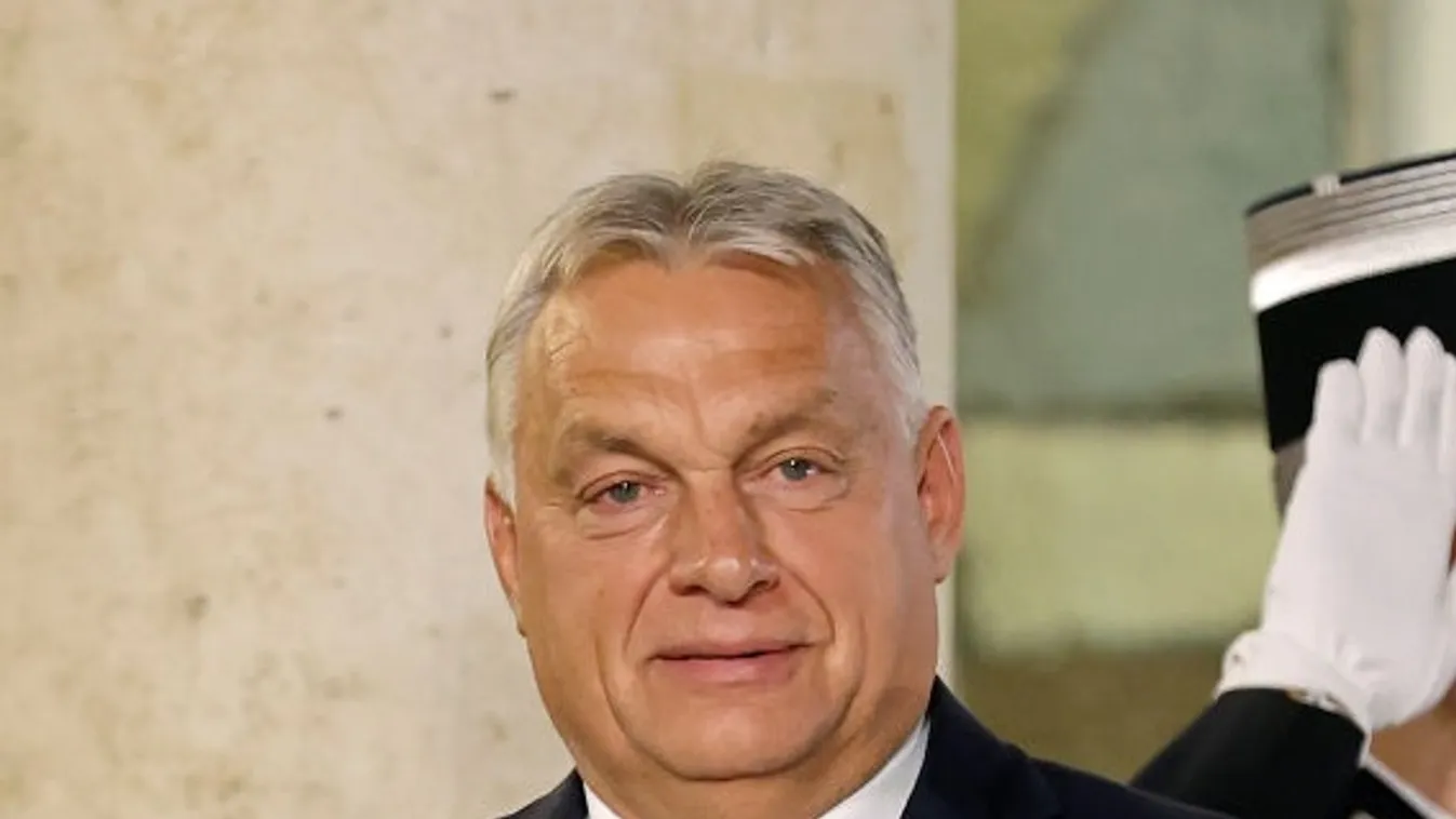 Orbán Viktor Emmanuel Macron francia elnökkel tárgyal  + videó
