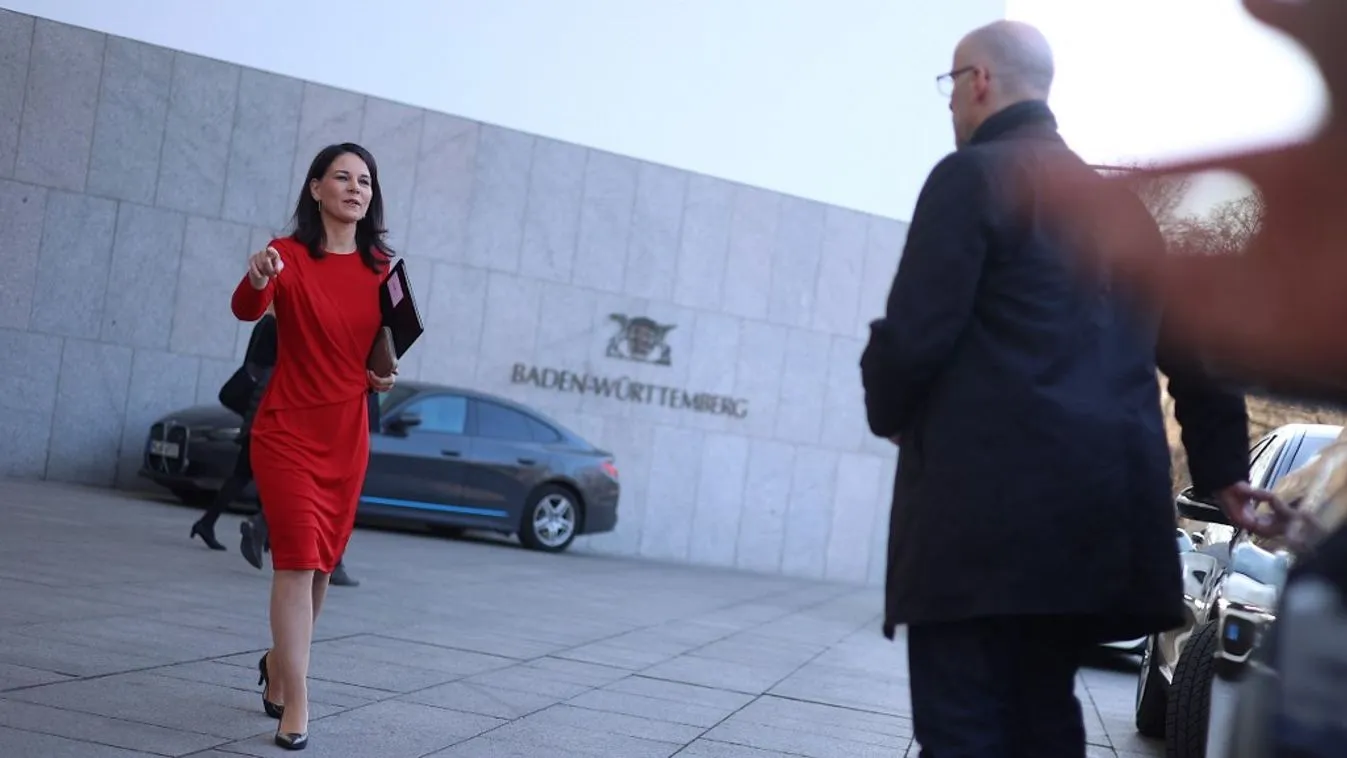 Fegyvernyugvást sürgetett a Gázai-övezetet illetően három európai ország külügyminisztere