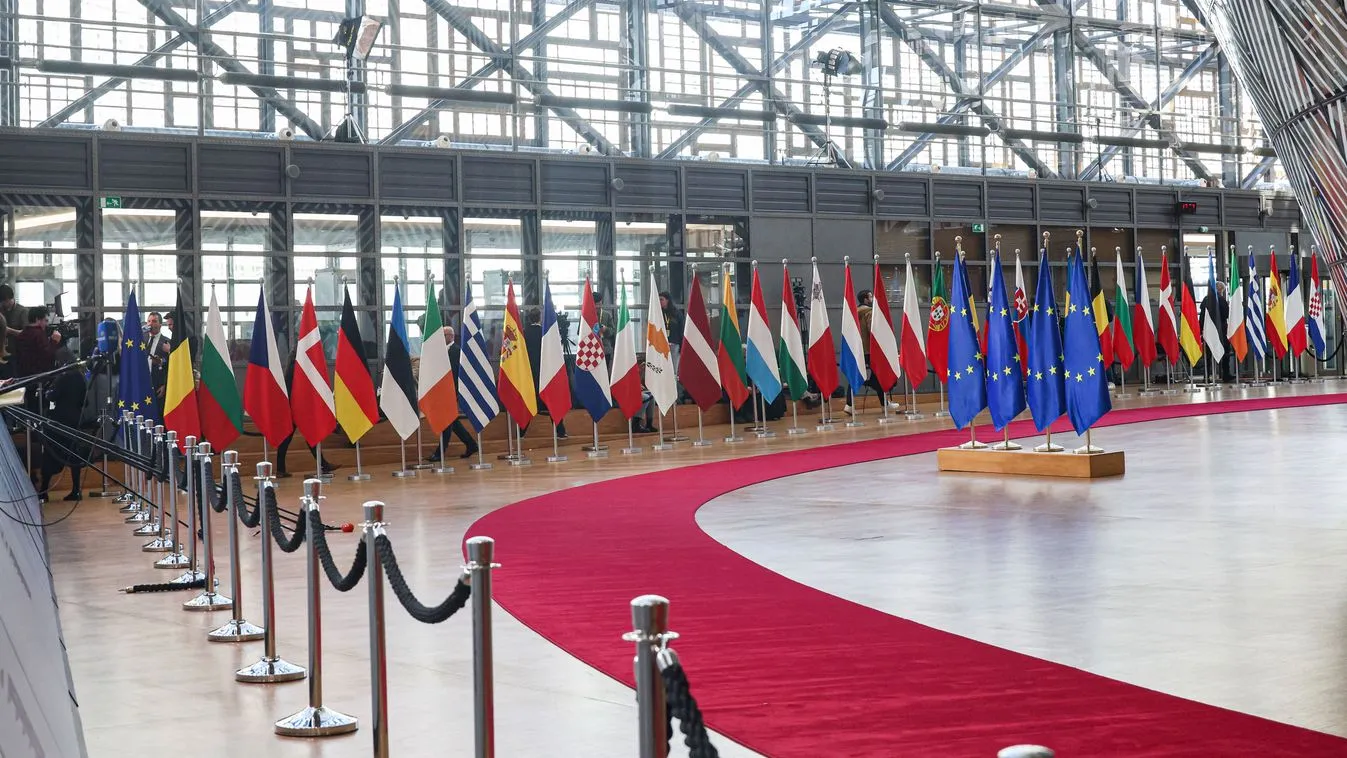 Brüsszelben kezdődik az uniós csúcs