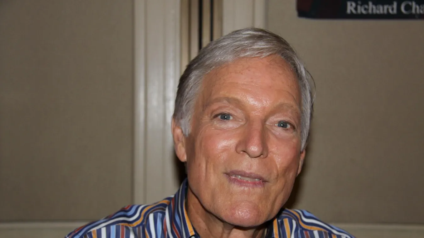 Elhunyt Richard Chamberlain