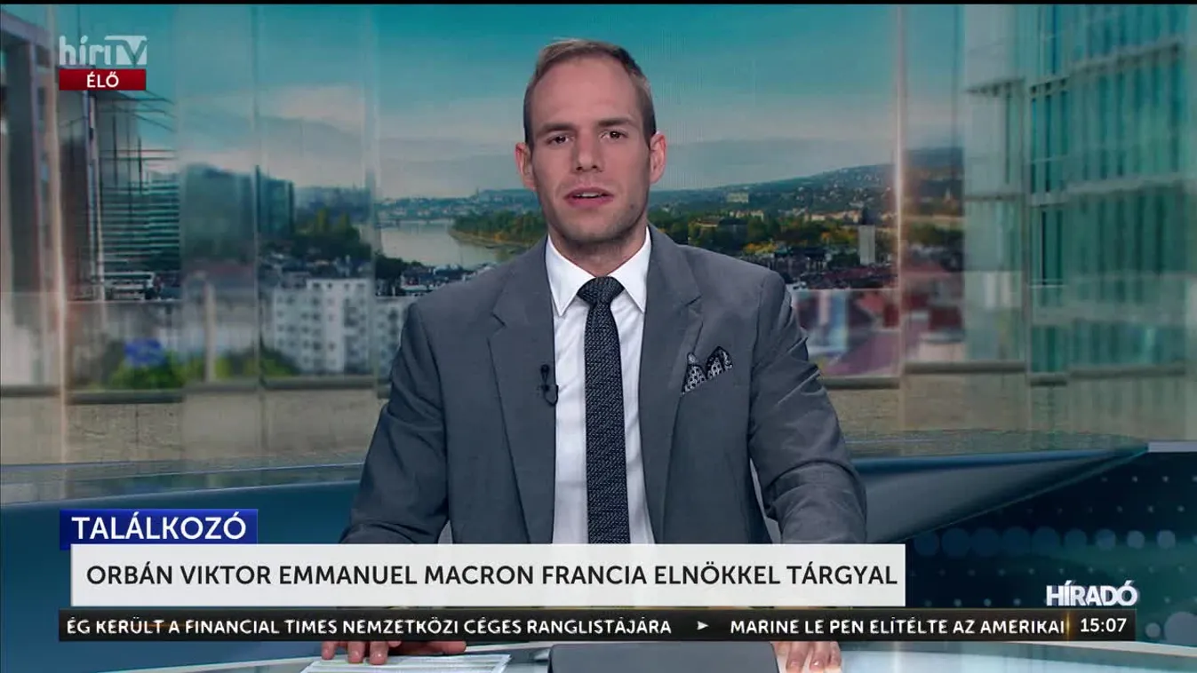 ORBÁN VIKTOR EMMANUEL MACRON FRANCIA ELNÖKKEL TÁRGYAL