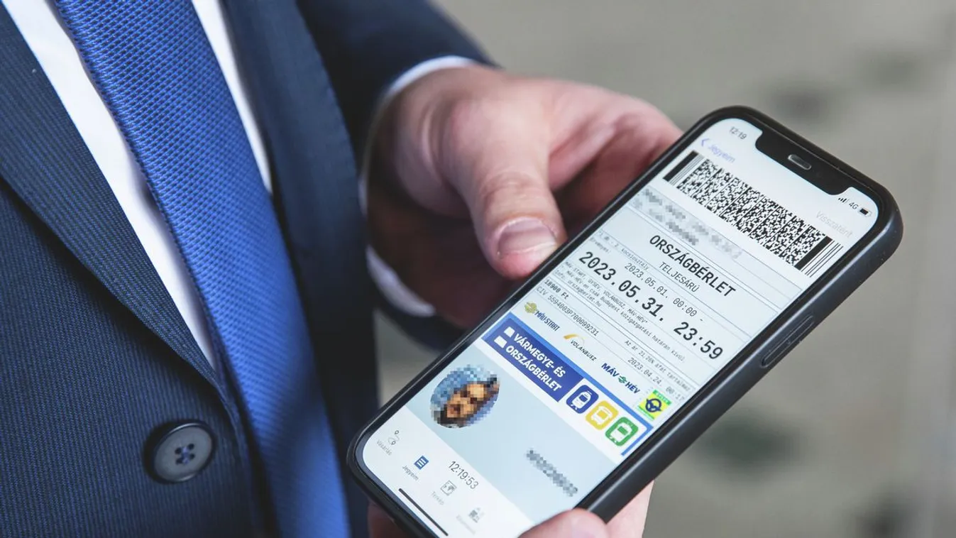 Lefagyott, pontatlan volt, az utasok sem tudták használni – muszáj volt lépnie a MÁV-nak az applikációja miatt + videó