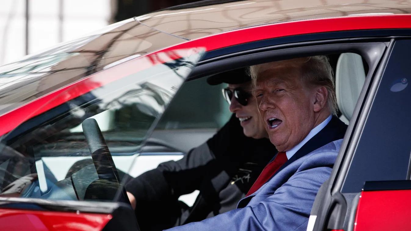 Donald Trump: amerikai küldöttség tart Oroszországba a tűzszünet ügyében