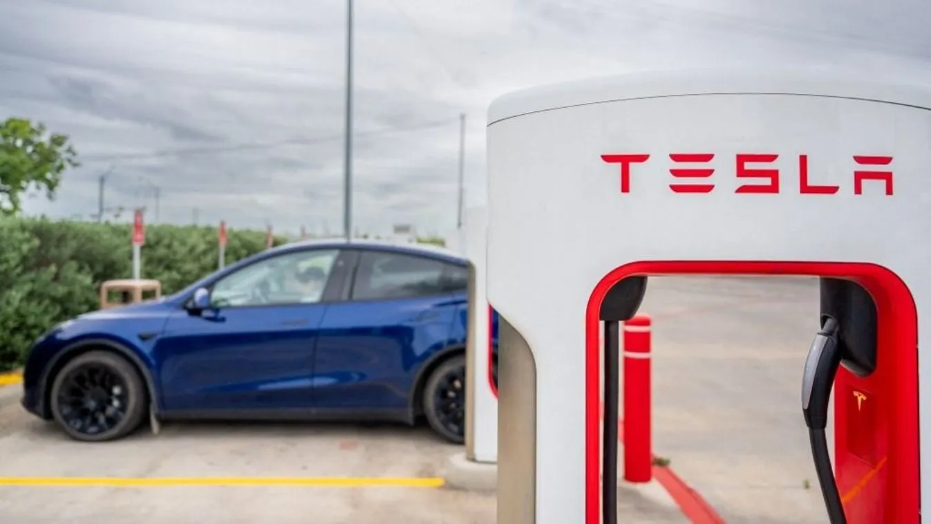 Összeomlanak a Tesla eladásai Európában