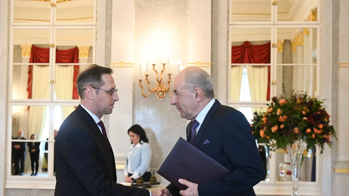 Varga Mihály megkezdte munkáját az MNB élén