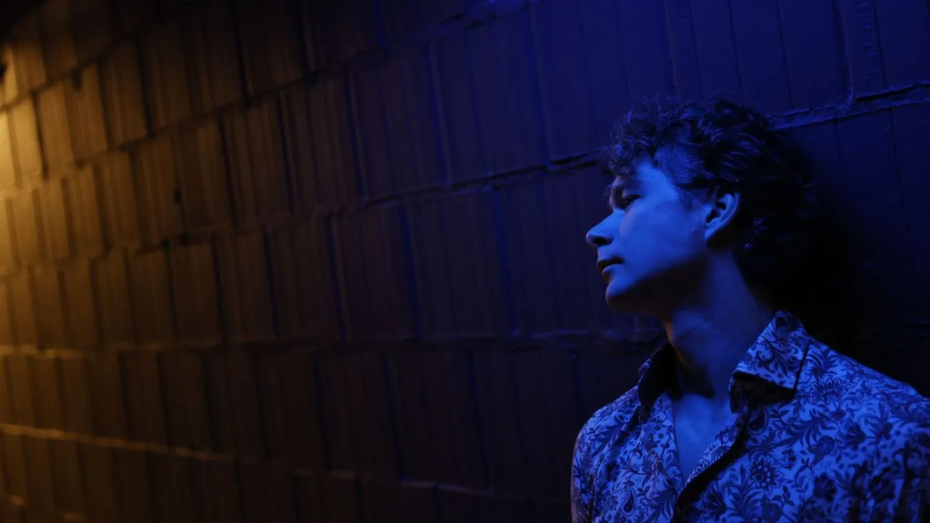 Így mutat a nárcizmus eltáncolva