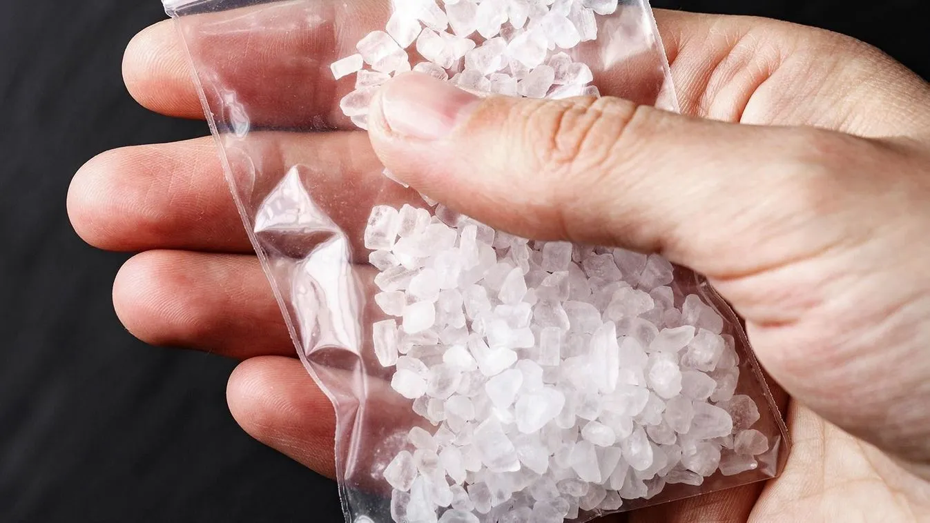 Ennyi herbált fogyasztanak naponta a függők