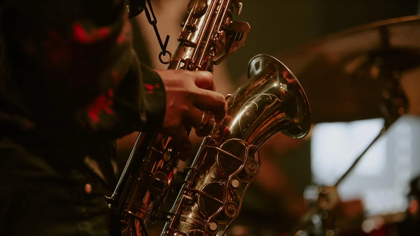 JazzFest Budapest: hajnali nyitókoncert a Filozófusok kertjében