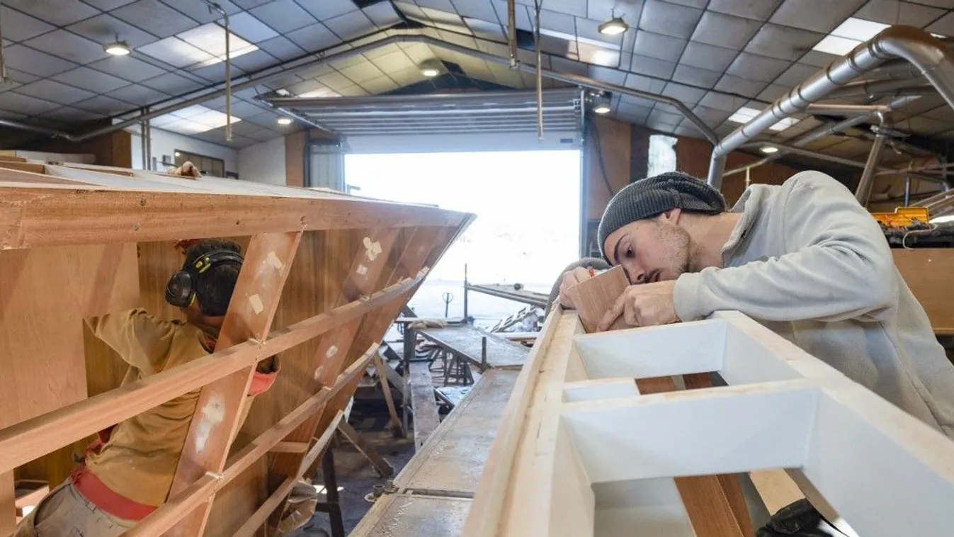 Bőven az infláció felett nőnek a bérek és ez így lesz egész évben