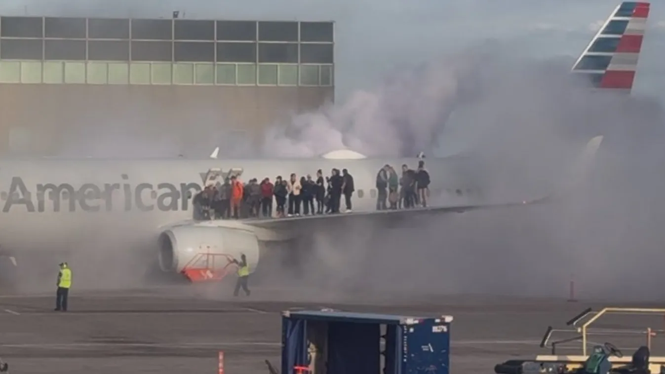 A leszállást követően gyulladt ki egy utasokkal teli repülőgép Denverben