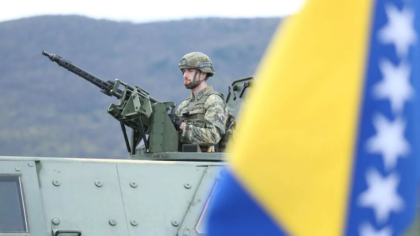 Így fokozzák haderejüket az EU-s tagállamok és így mérlegelik a sorkatonaság visszaállítását