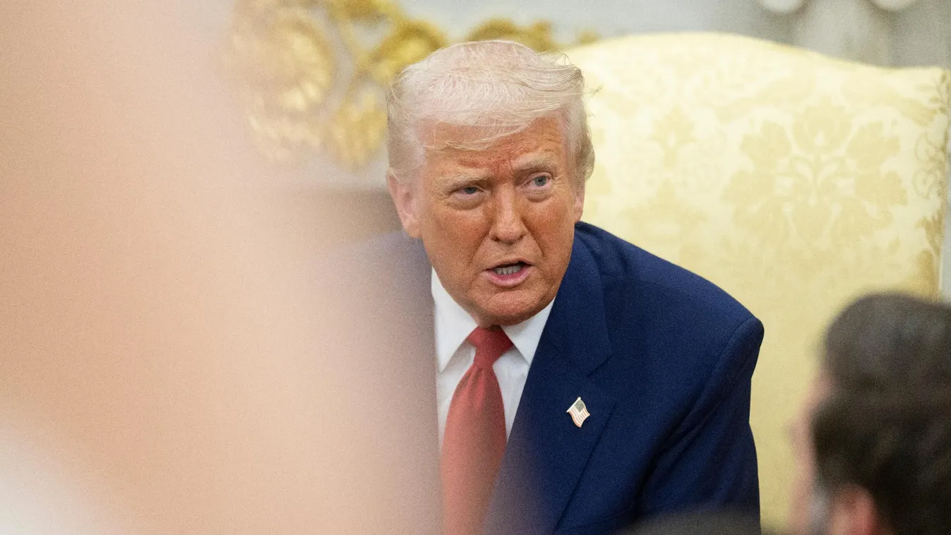 A vámok kereskedelemre és gazdaságra gyakorolt hatásáról egyeztetett Donald Trump meghatározó kiskereskedelmi vállalatok vezetőivel