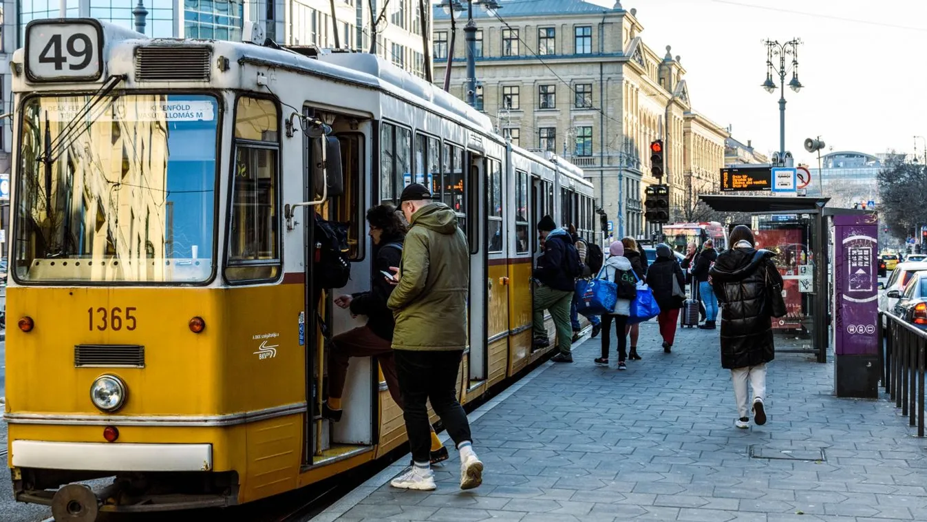 Egyre több az autós, csökkent a BKK utasainak száma