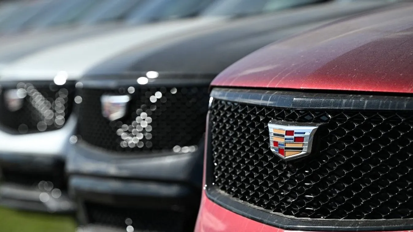 Kegyelmes lesz Trump, mégpedig az autógyárak megvámolásának felfüggesztésének lehetőségével