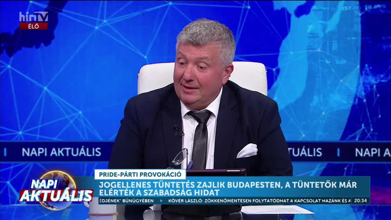 Napi aktuális - Dézsy Zoltán - Visszaszerezzük Erzsébetet! Nincs az a lyukas zoknis lódoktor, aki ezt megzavarhatná