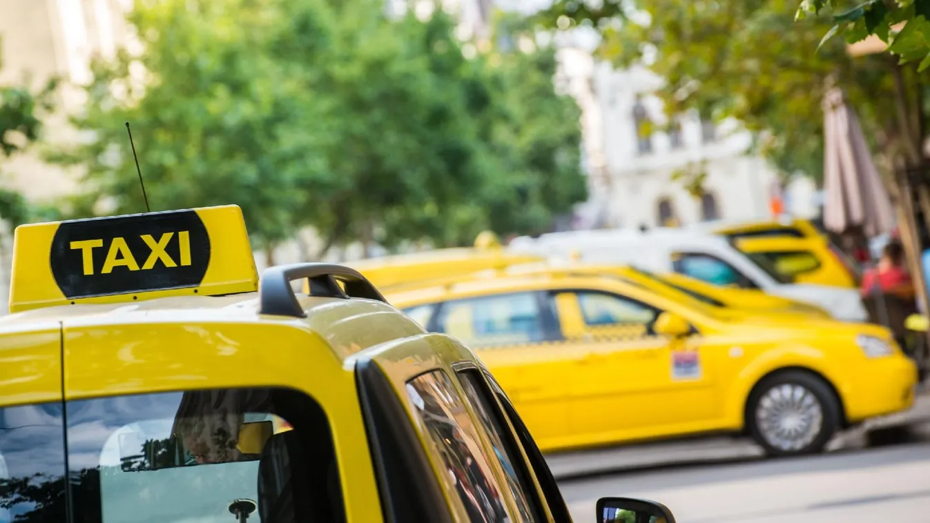 Újabb taxiállomásokat újítanak fel a BKK és a Budapest Közút közös programjában