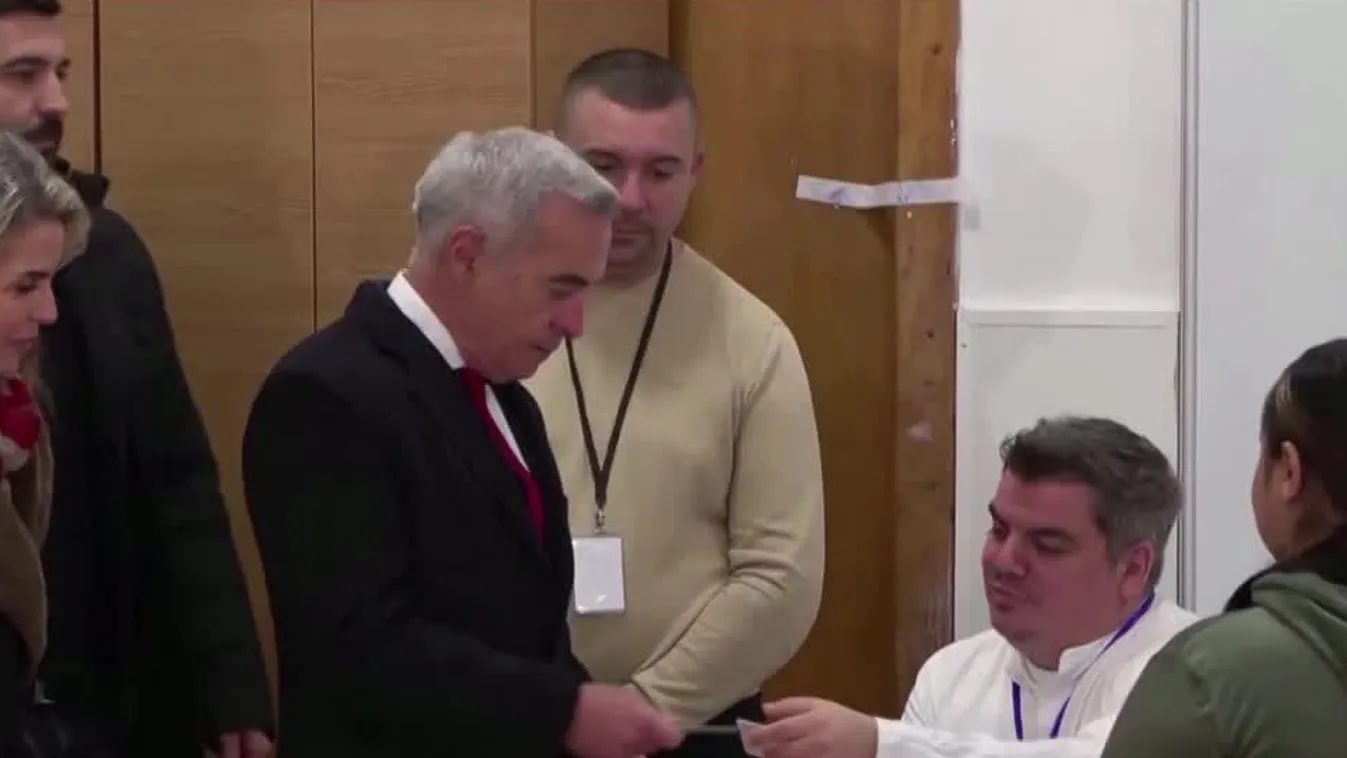 Crin Antonescu: Nagyon tisztelem a magyar közösséget + videó