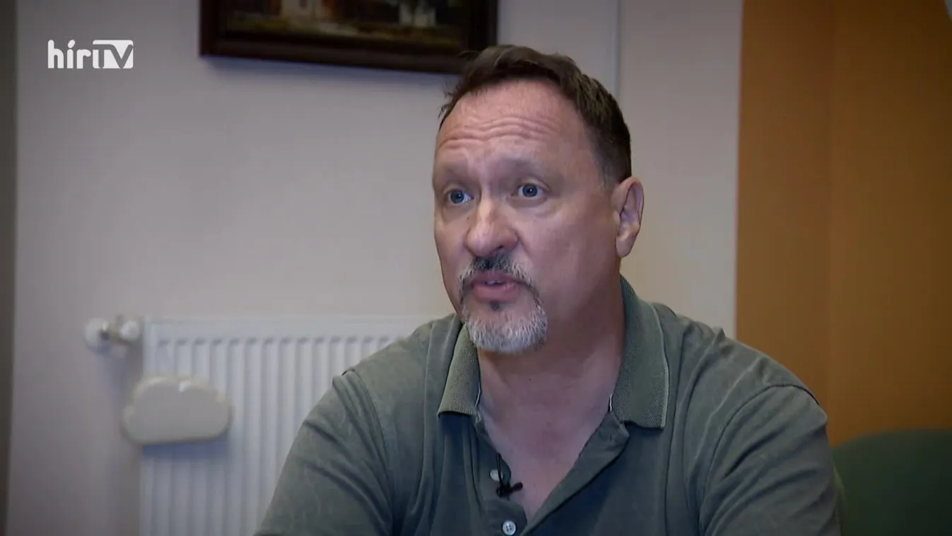 Riasztás - Telefontanú