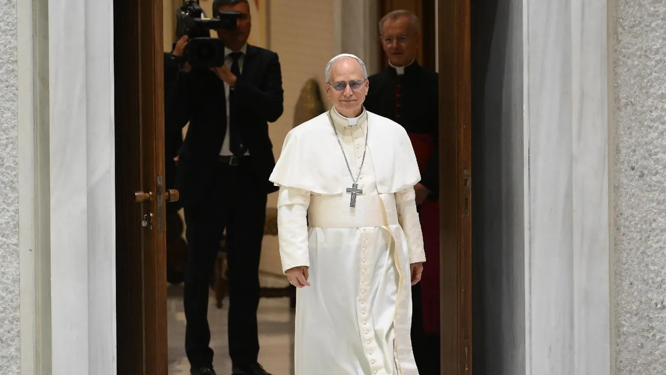 XIV. Leó: A Szentszék rendelkezésre áll a béketárgyalások elindításában