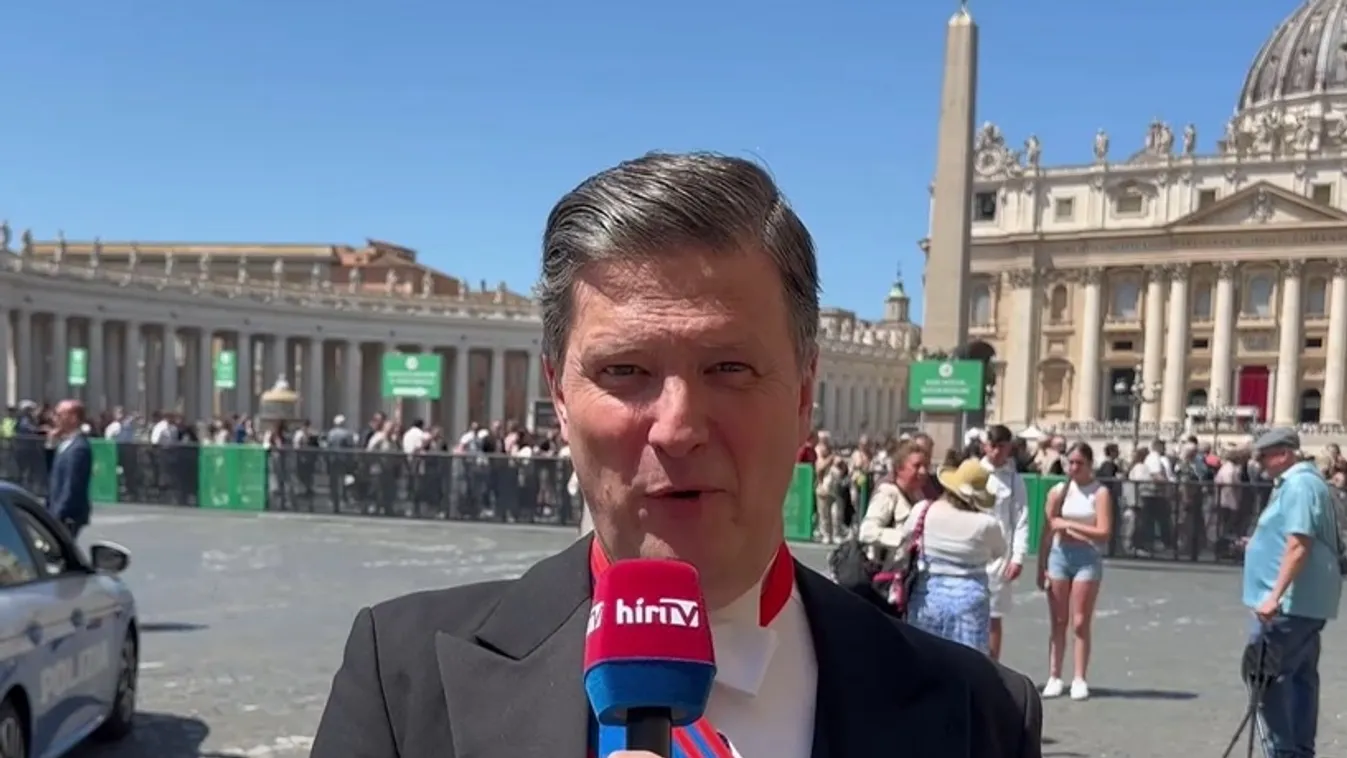 A Szentatya személyesen üdvözölte a vatikáni nagyköveteket + videó