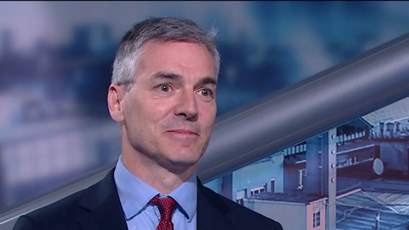 Felszállt a fehér füst: az új egyházfő Robert Francis Prevost, aki XIV. Leó néven lép trónra + videó