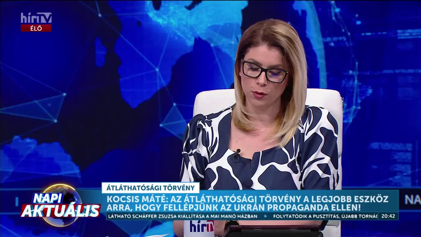 Napi aktuális - ifj. Lomnici Zoltán - Az Európai Parlament vitát tart a magyar átláthatósági törvényről