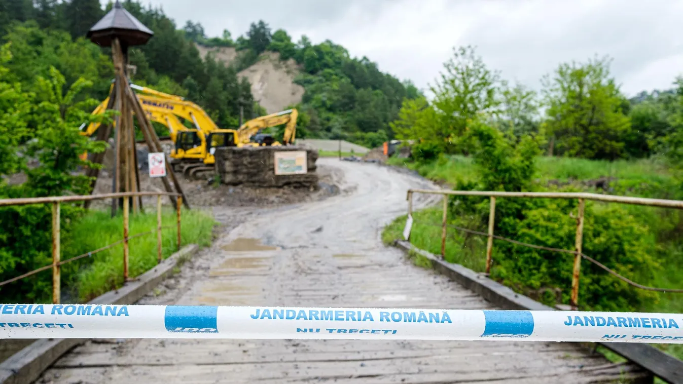 Segítségkérés esetén a magyar katasztrófavédelem haladéktalanul segítő kezet nyújt Parajdon