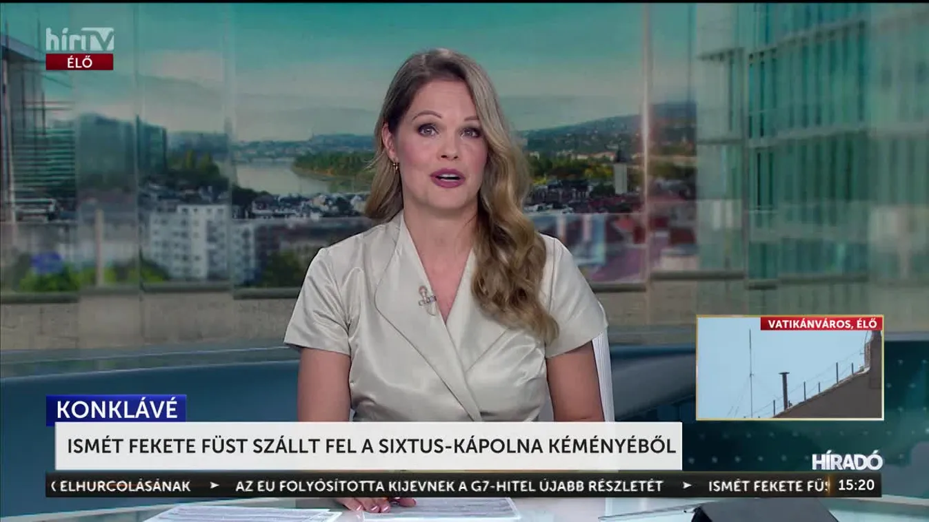 ISMÉT FEKETE FÜST SZÁLLT FEL A SIXTUS-KÁPOLNA KÉMÉNYÉBŐL