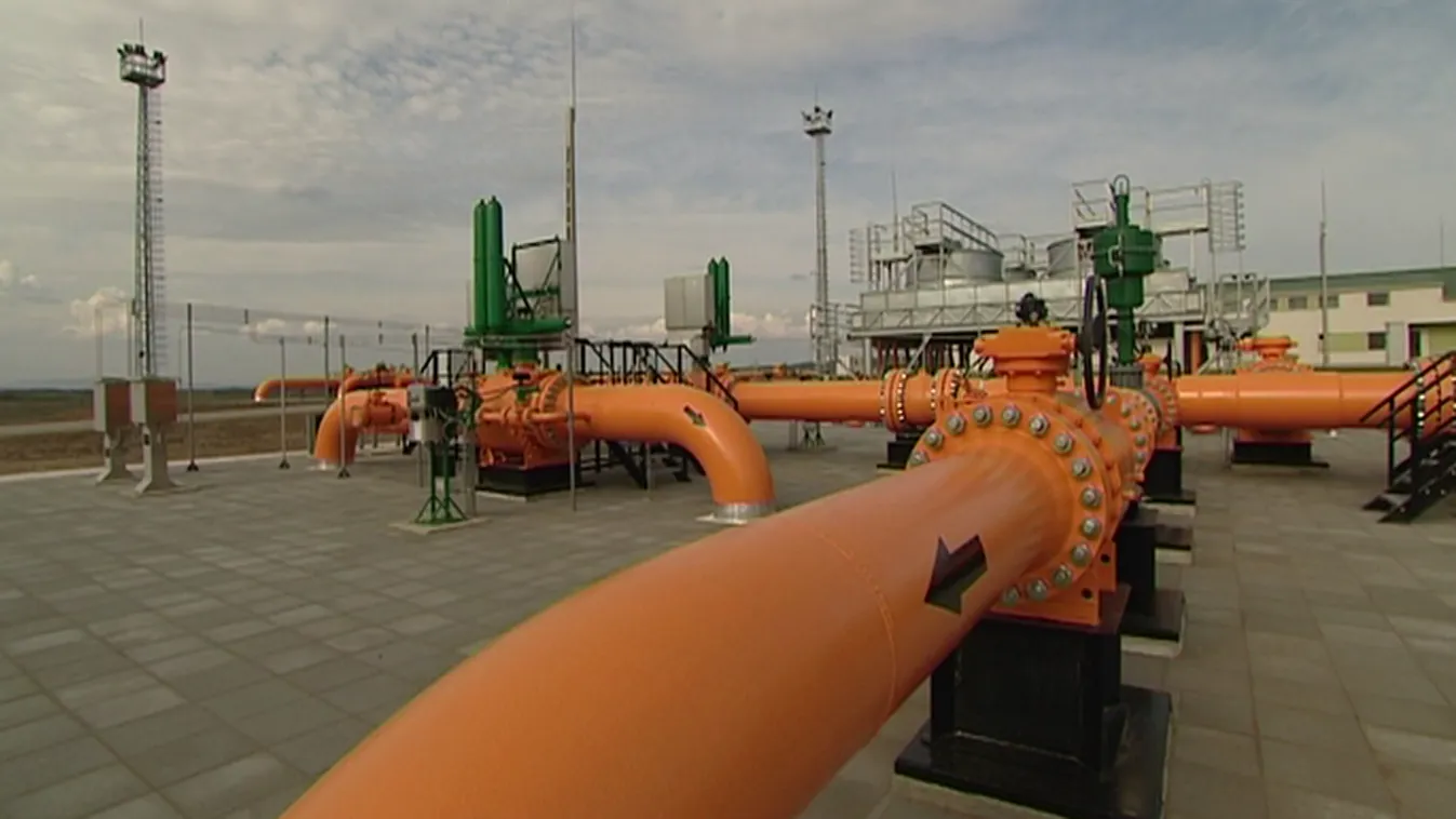 Menczer Tamás szerint az orosz energiát nem szabad elzárni Európától + videó