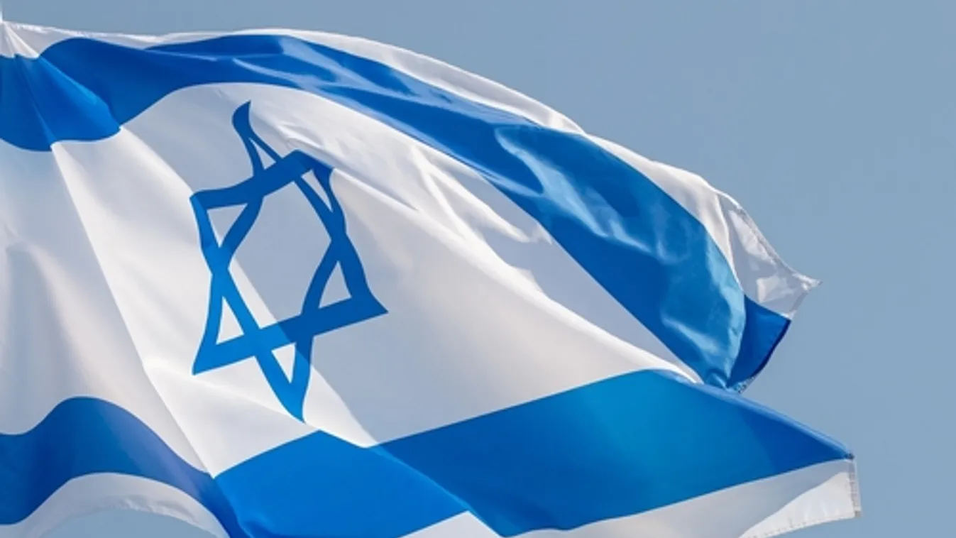 A Hamász támadására és a hatszázadik napja elrabolt túszokra emlékeztek Izraelben