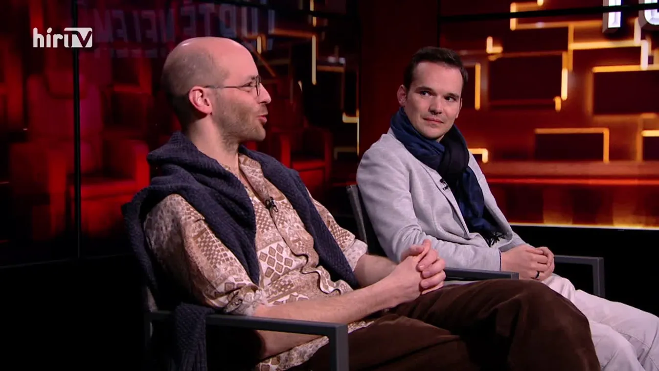 Szélesvásznú történelem - Bakaruhában