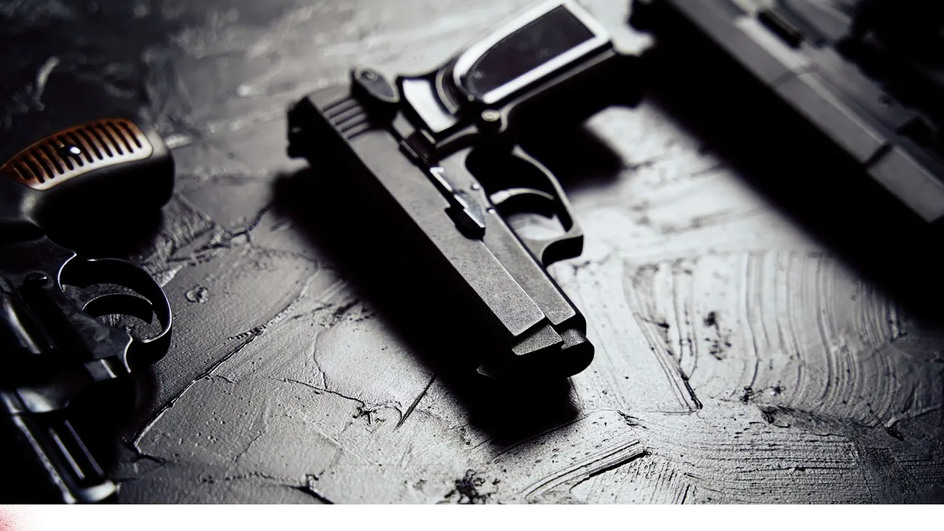 Ez nem vicc: az Európai Unió mesterterve, hogy a tagállamok vegyenek fel 150 milliárd eurónyi kölcsönt és abból vásároljanak Ukrajnának fegyvereket